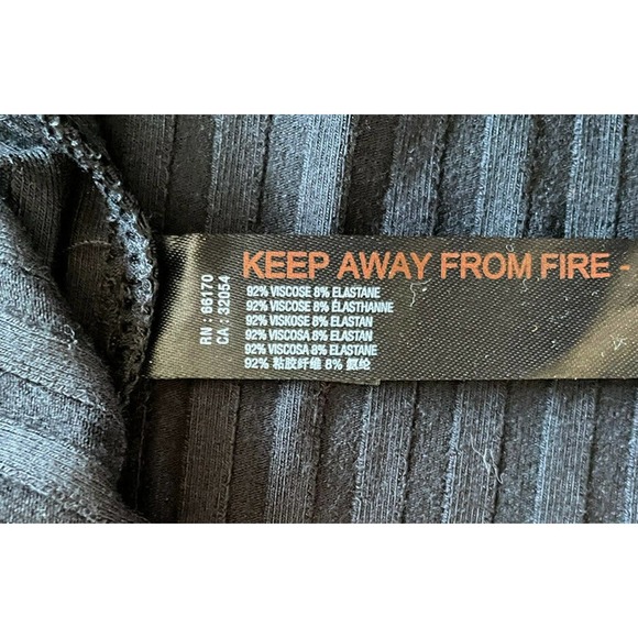 FP Movement Womens S Tank Black Ribbed Crop High Neck NWT K7 - Picture 6 of 9